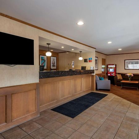 Surestay Plus Hotel By Best Western Salmon Arm Eksteriør billede