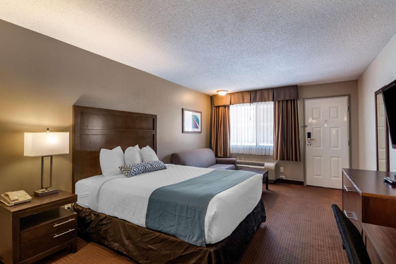 Surestay Plus Hotel By Best Western Salmon Arm Eksteriør billede