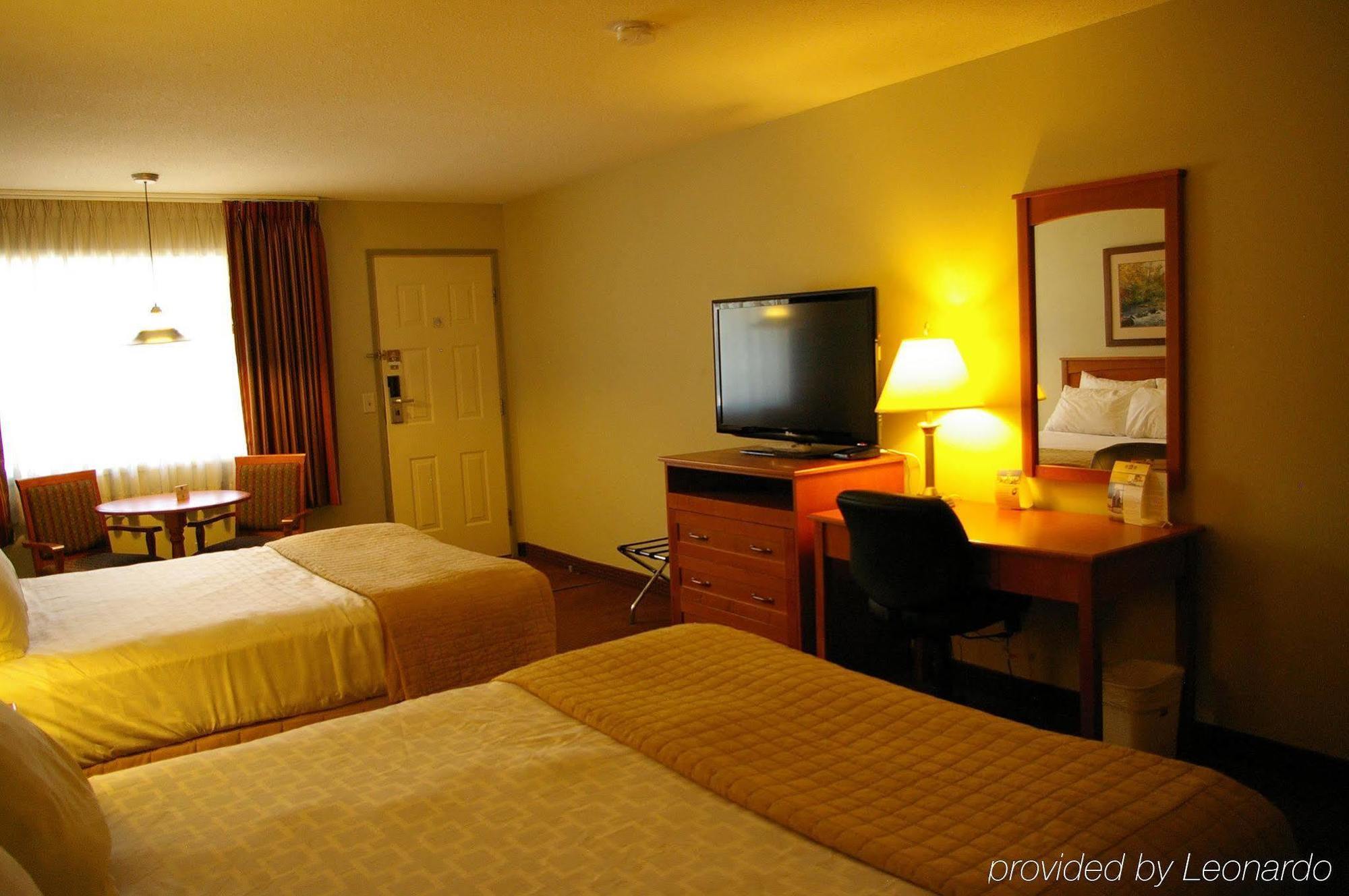 Surestay Plus Hotel By Best Western Salmon Arm Eksteriør billede